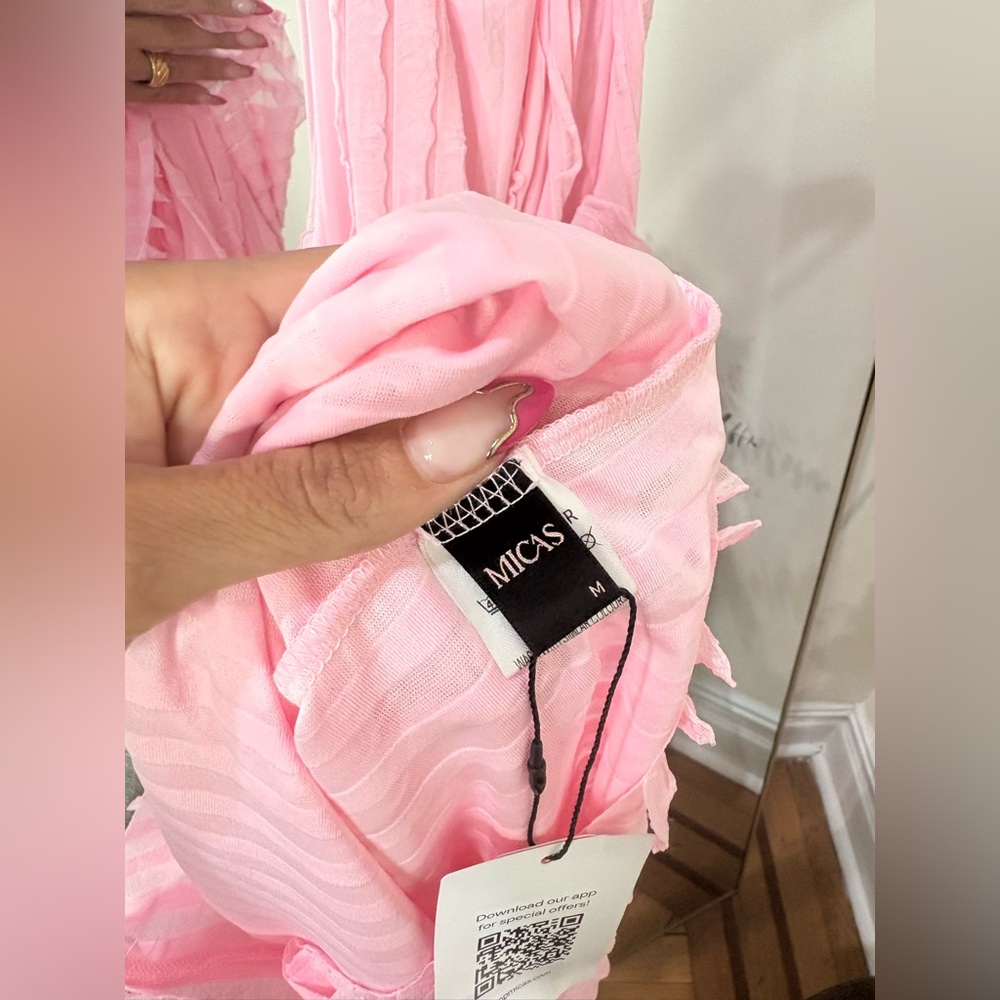 NWT MICAS SIZE MEDIUM Women's Pink Halter Maxi Dress - Picture 7 of 9